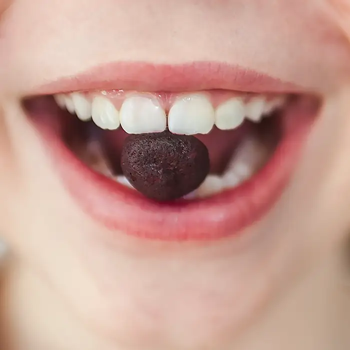 Gocce senza zucchero per bambini a base di bacche di sambuco Rafforzare naturalmente il sistema immunitario dei bambini con le gocce di sambuco